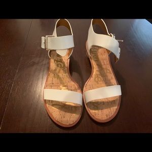 Brand new Sam Edelman gold heel Trina sandals